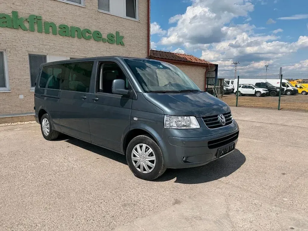 Używany VW Caravelle 131 KM (96 kW) 2005 Van
