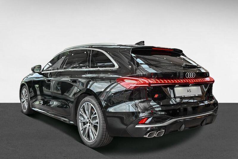 Gebraucht Audi A5 Ambiente 204 PS (150 kW) 2025 Mythosschwarz Coupé