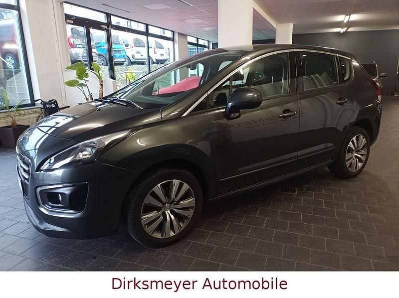 Grau Gebraucht 2016 Peugeot 3008 Active Van / Kleinbus | 11.900 € (Superpreis) - Bild 1/4