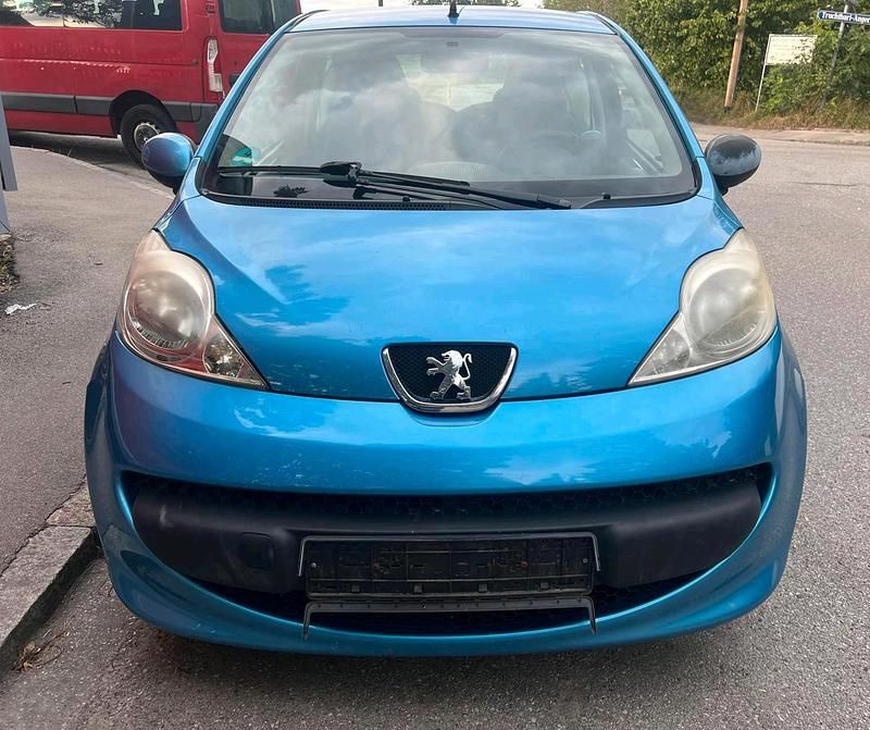 Blau Gebraucht 2008 Peugeot 107 Kleinwagen | 500 € - Bild 1/4