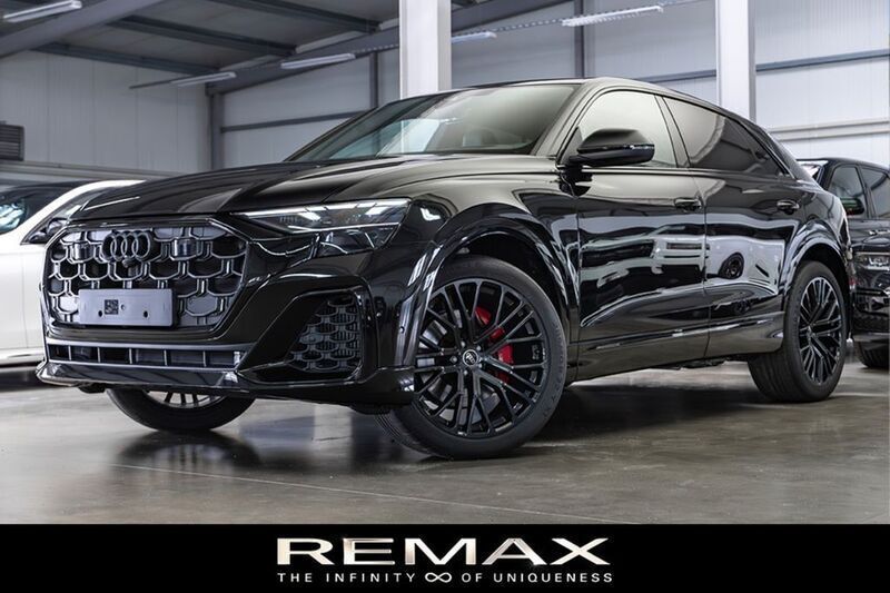 Schwarz Neu 2025 Audi Q8 S-Line SUV | 86.880 € - Bild 1/4