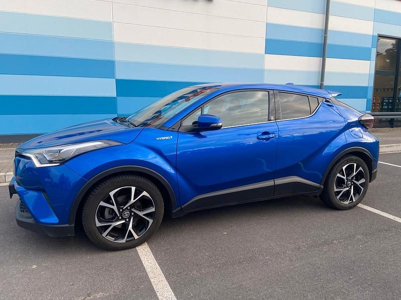 Blau Gebraucht 2019 Toyota C-HR SUV | 17.990 € (Guter Preis) - Bild 1/4