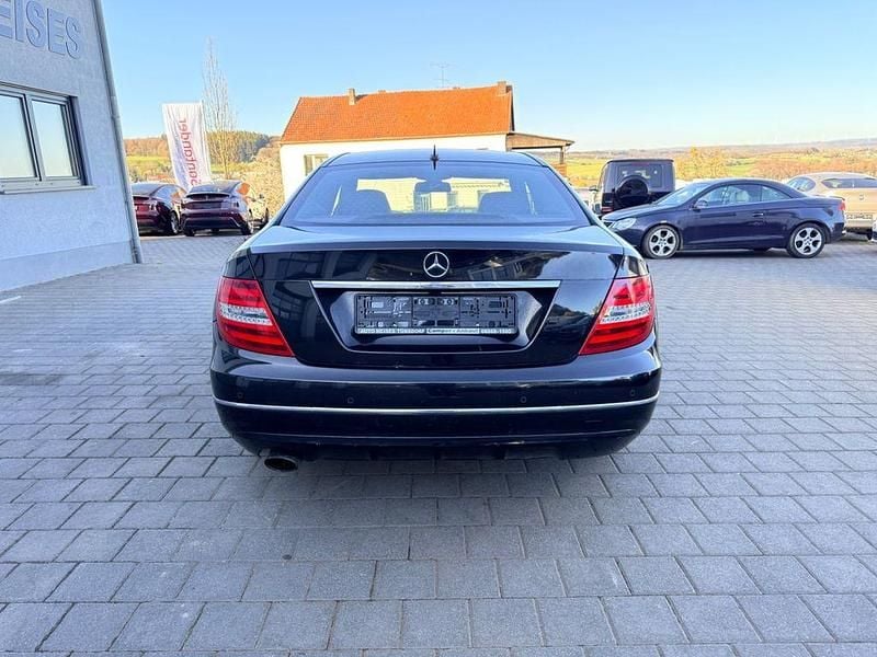 Gebraucht Mercedes C220 170 PS (125 kW) 2013 Schwarz Coupé