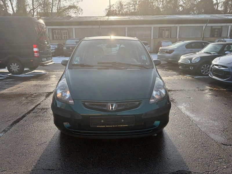 Grün Gebraucht 2003 Honda Jazz Kleinwagen | 2.200 € (Fairer Preis) - Bild 1/4