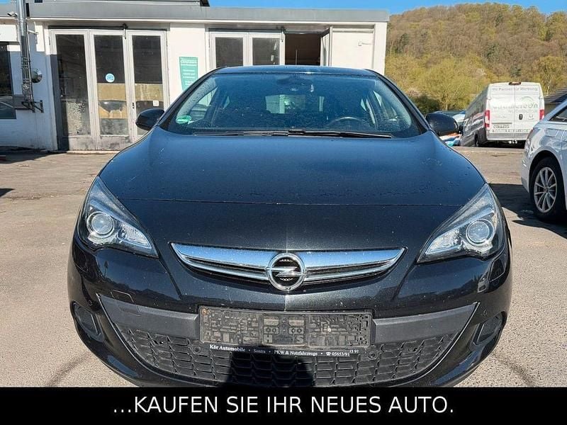 Gebraucht Opel Astra GTC Innovation 120 PS (88 kW) 2011 Schwarz Limousine