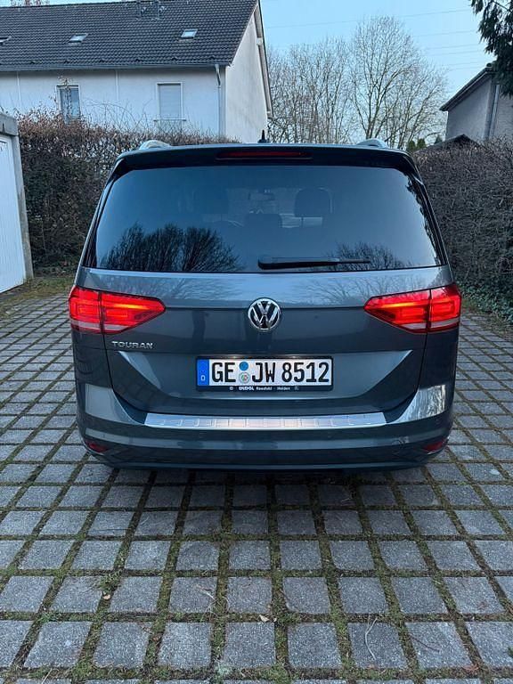 Gebraucht VW Touran Join 116 PS (85 kW) 2018 Grau Van / Kleinbus