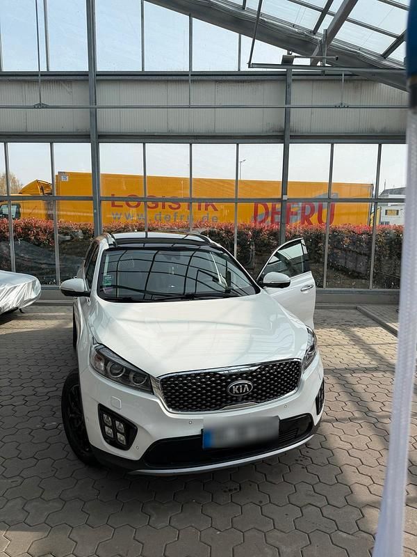 Gebraucht Kia Sorento 200 PS (147 kW) 2016 Weiß SUV
