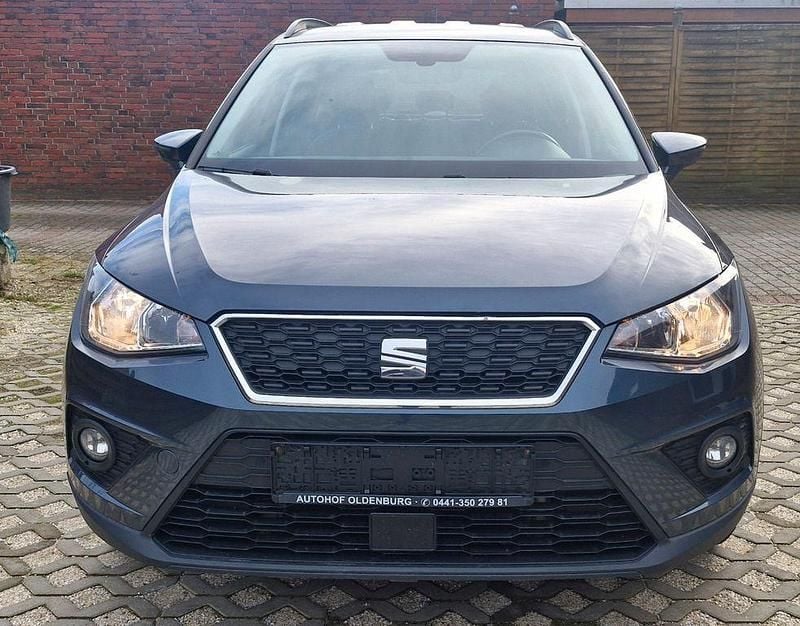Grau Gebraucht 2021 Seat Arona SUV | 12.450 € (Guter Preis) - Bild 1/4