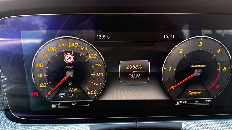 Gebraucht Mercedes E350 Avantgarde 258 PS (189 kW) 2017 Silber Kombi