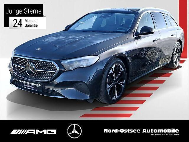 Andere farbe Gebraucht 2024 Mercedes E300 Avantgarde Kombi | 52.590 € (Teuer) - Bild 1/2