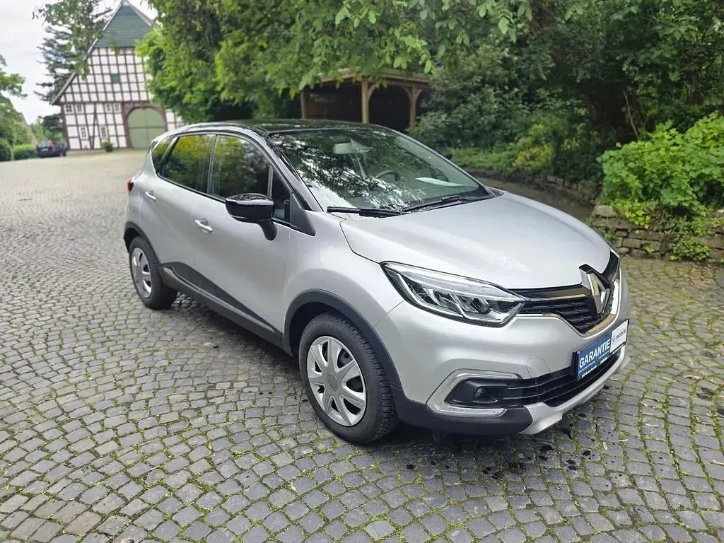 Gebraucht Renault Captur Collection 131 PS (96 kW) 2019 Schwarz SUV