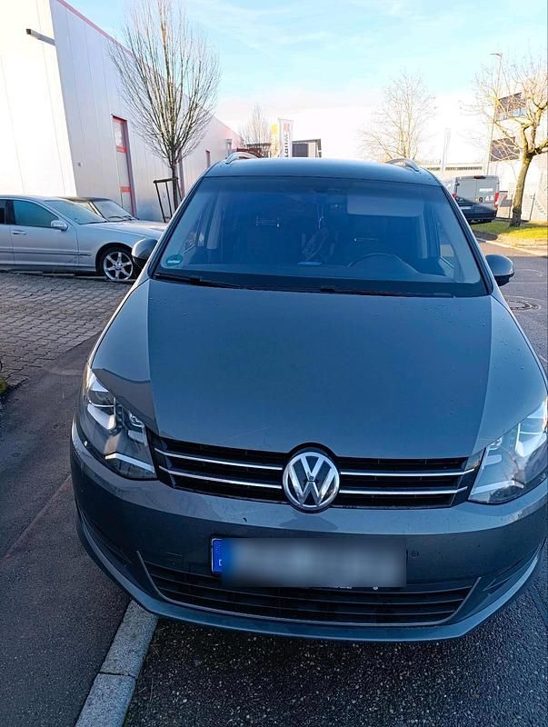 Grau Gebraucht 2016 VW 181 SUV | 19.000 € - Bild 1/4