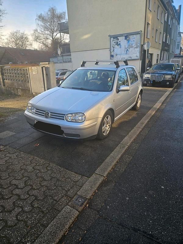 Gebraucht VW Golf IV Highline 115 PS (84 kW) 2004 Grau Kleinwagen