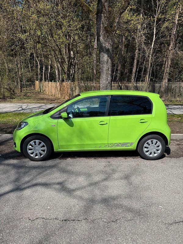 Gebraucht Skoda Citigo Fun 75 PS (55 kW) 2017 Grün Kleinwagen