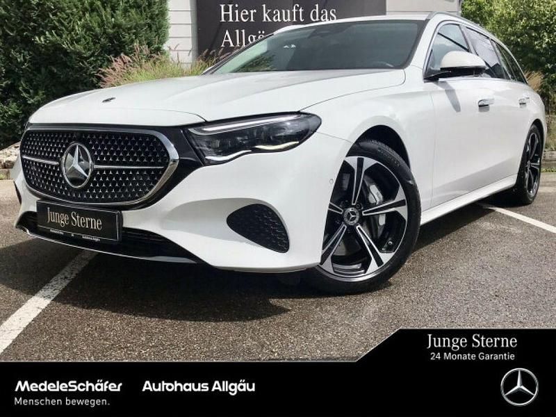 Unilack polarweiß Gebraucht 2024 Mercedes E300 Avantgarde Kombi | 45.890 € (Guter Preis) - Bild 1/4