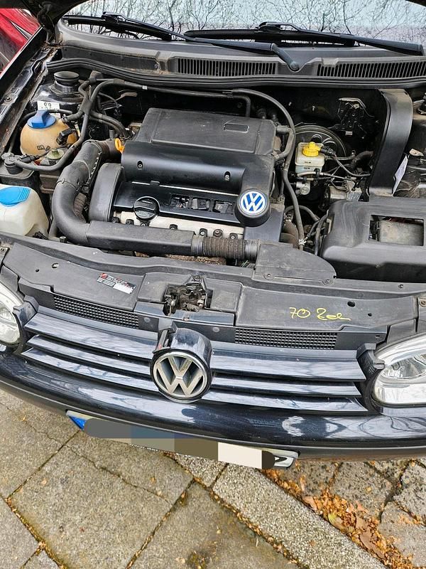 Gebraucht VW Golf IV 75 PS (55 kW) 2002 Schwarz Kleinwagen
