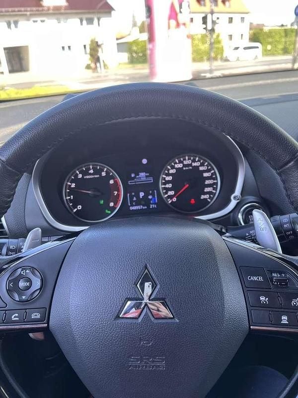 Gebraucht Mitsubishi Eclipse Cross Spirit 163 PS (119 kW) 2020 SUV