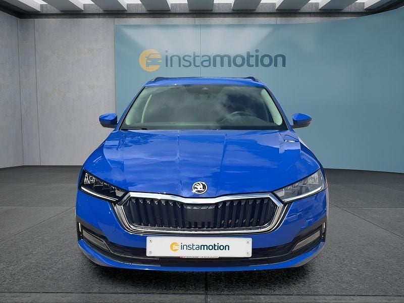 Gebraucht Skoda Octavia 204 PS (150 kW) 2022 Blau Kombi