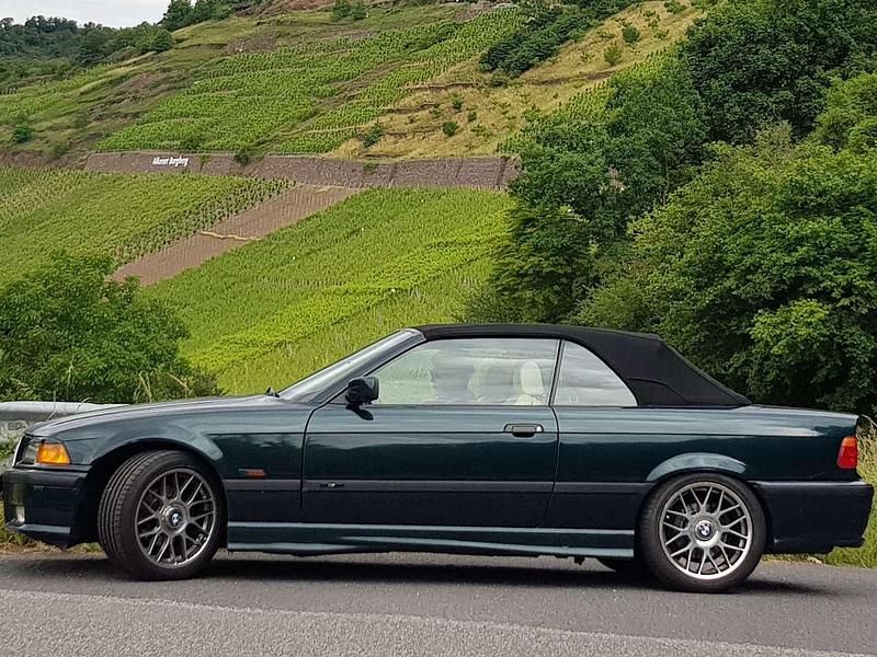 Grün Gebraucht 1995 BMW 328 Cabriolet Cabrio | 30.000 € - Bild 1/4