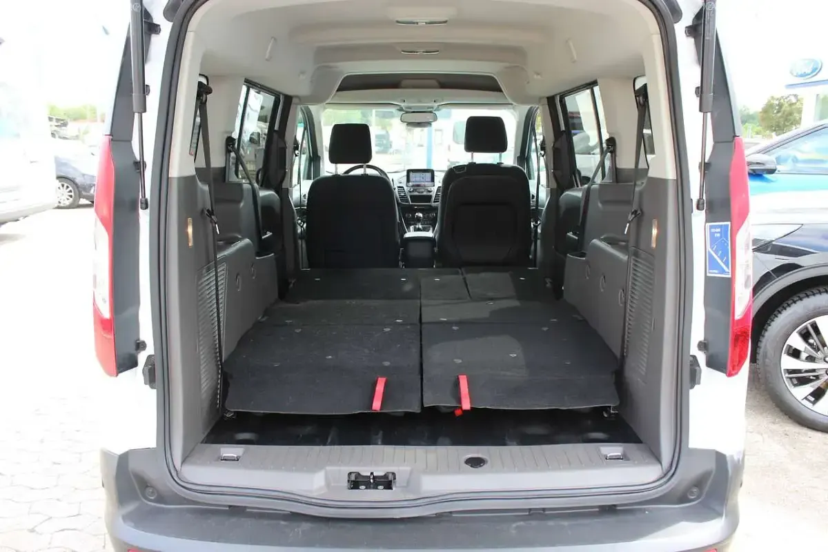 Gebraucht Ford Transit Connect Trend 120 PS (88 kW) 2019 Frost weiß Van / Kleinbus