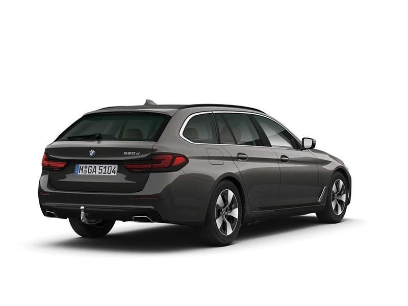 Gebraucht BMW 520 190 PS (139 kW) 2021 Grau Kombi
