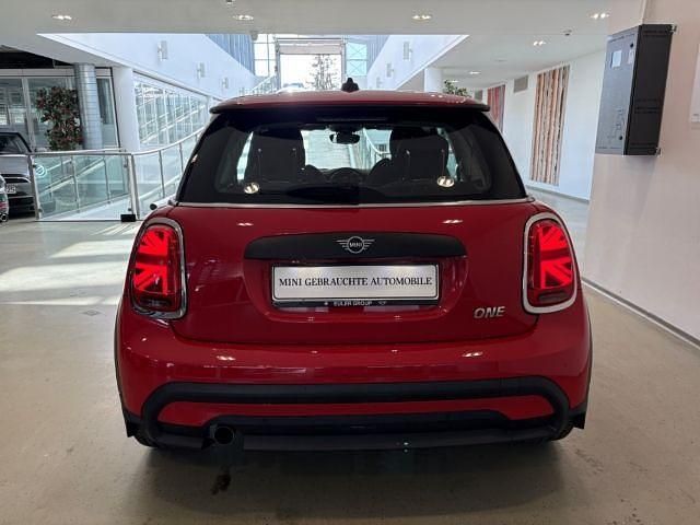 Gebraucht Mini ONE 102 PS (75 kW) 2022 Chili red Kleinwagen