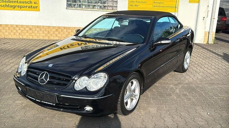 Schwarz Gebraucht 2003 Mercedes CLK200 Cabrio | 12.999 € - Bild 1/4