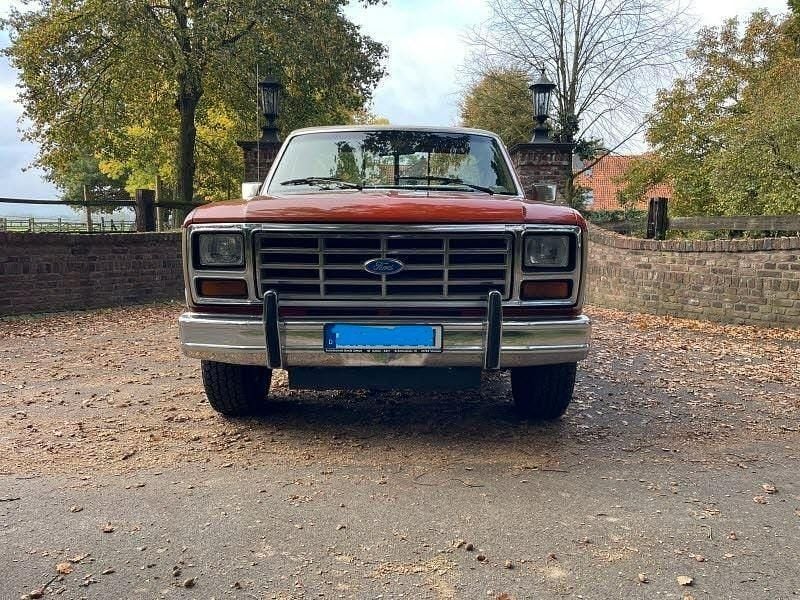 Gebraucht Ford V8 137 PS (100 kW) 1983 Orange Pickup