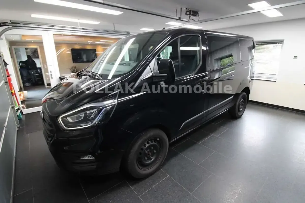 Gebraucht Ford Transit Custom 170 PS (125 kW) 2020 Schwarz Van / Kleinbus