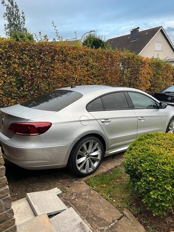 Gebraucht VW Passat R-line 150 PS (110 kW) 2015 Silber Limousine