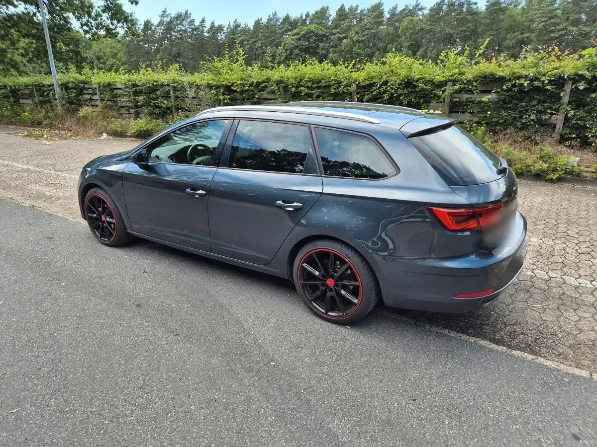 Gebraucht Seat Leon ST FR 130 PS (95 kW) 2019 Andere farben Kombi