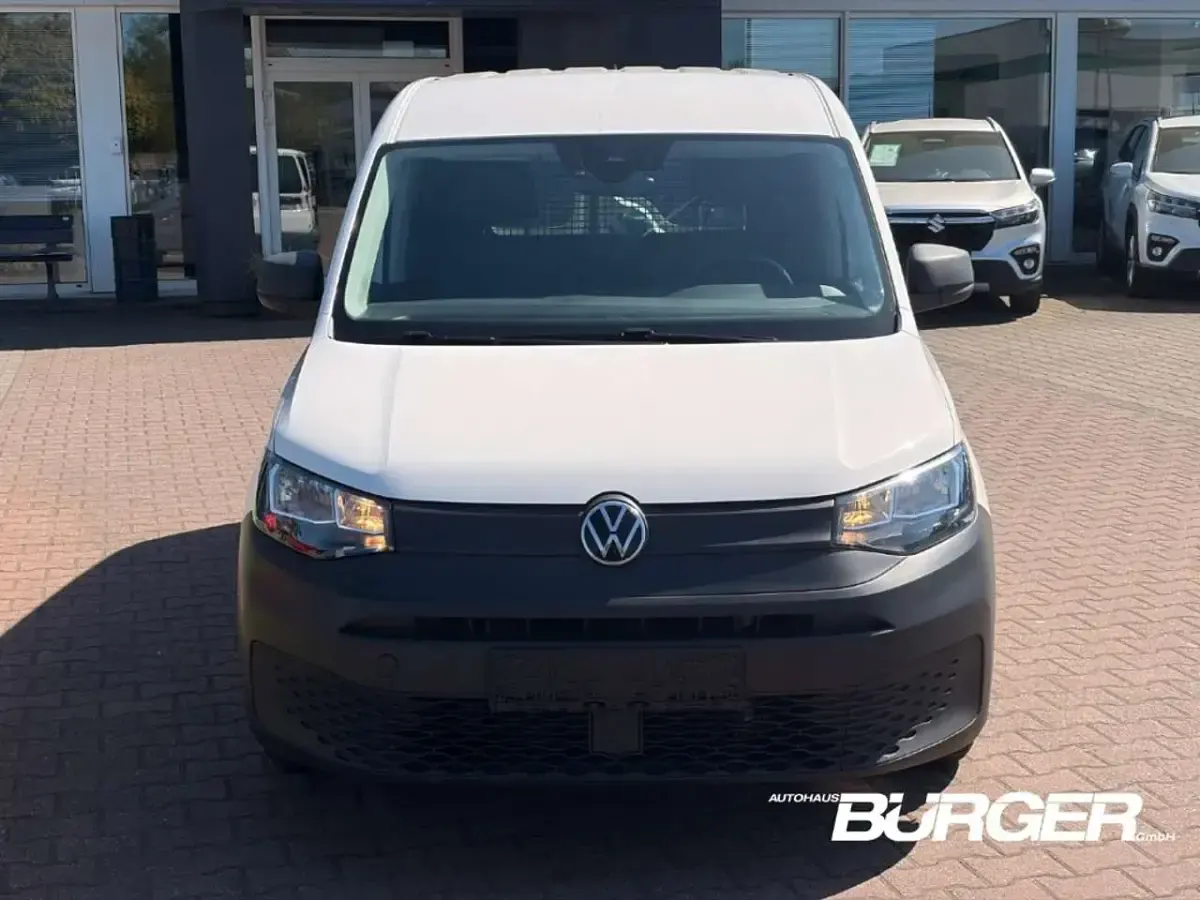 Gebraucht VW Caddy R 102 PS (75 kW) 2021 Weiss Van / Kleinbus