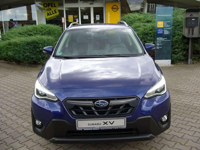Sapphire blue (p) Gebraucht 2023 Subaru XV Comfort SUV | 25.890 € (Fairer Preis) - Bild 1/4