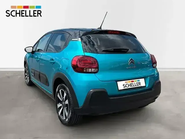 Gebraucht Citroën C3 Shine 83 PS (61 kW) 2023 Lackierung spring blue/metalli Kleinwagen