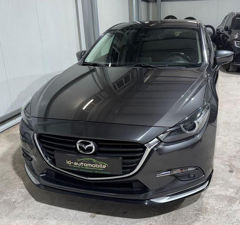 Gebraucht Mazda 3 Exclusive-Line 120 PS (88 kW) 2017 Grau Limousine