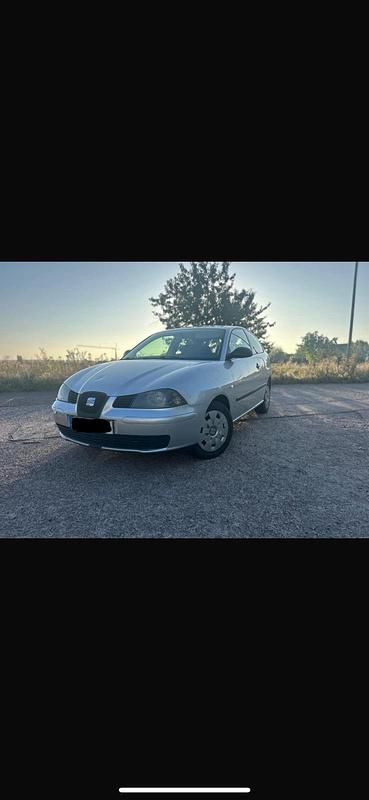 Gebraucht 2003 Seat Ibiza Kleinwagen | 700 € (Superpreis) - Bild 1/4