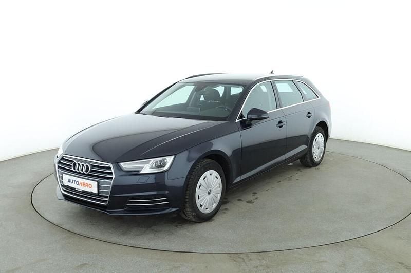 Second-hand Audi A4 Sport 150 CP (110 kW) 2017 Albastru Break