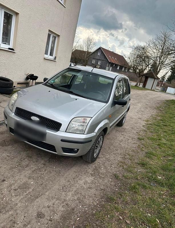 Gebraucht Ford Fusion 100 PS (73 kW) 2005 Silber Kleinwagen