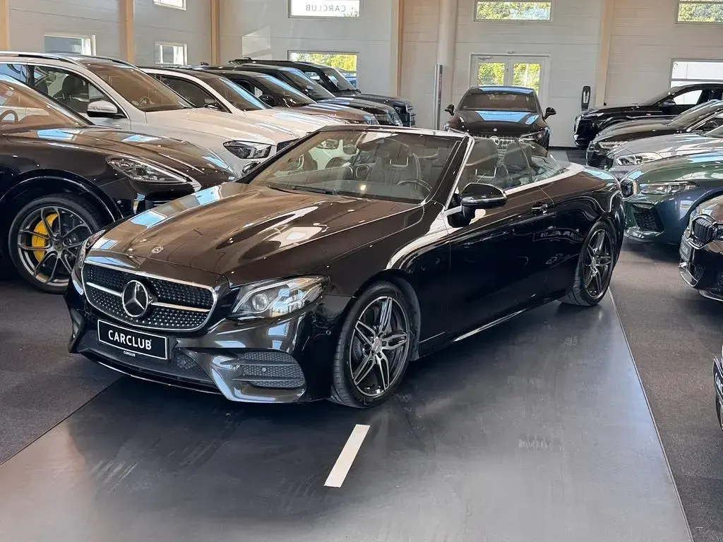 Gebraucht Mercedes E400 AMG line 333 PS (244 kW) 2018 Schwarz Cabrio