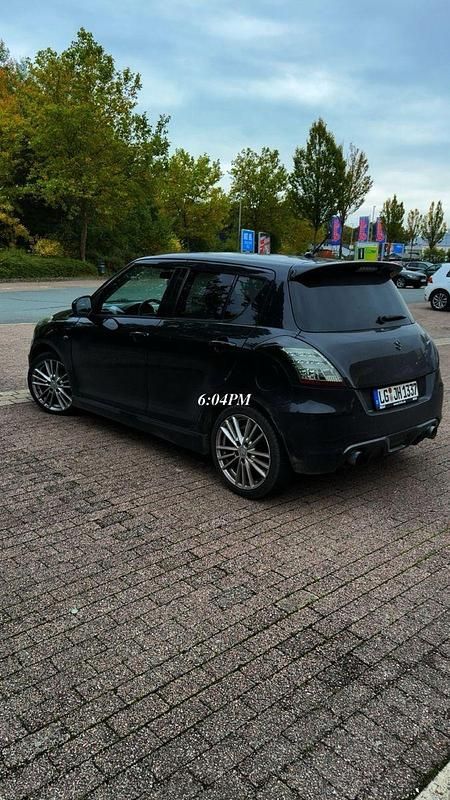 Schwarz Gebraucht 2013 Suzuki Swift Sport Kleinwagen | 6.299 € (Fairer Preis) - Bild 1/4