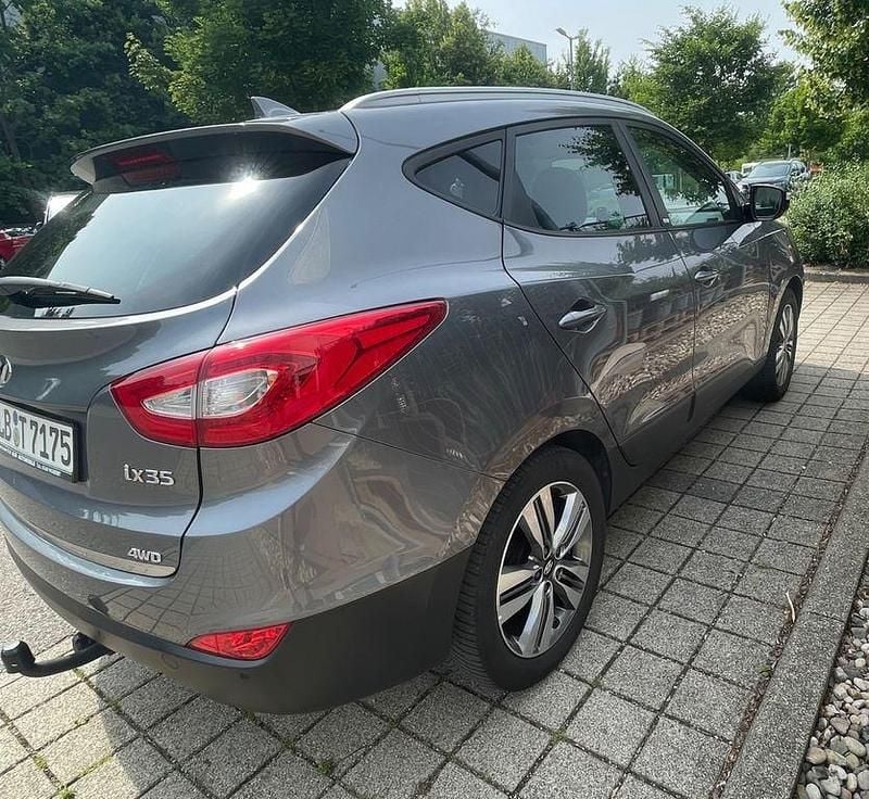 Gebraucht Hyundai ix35 166 PS (122 kW) 2014 Grau SUV