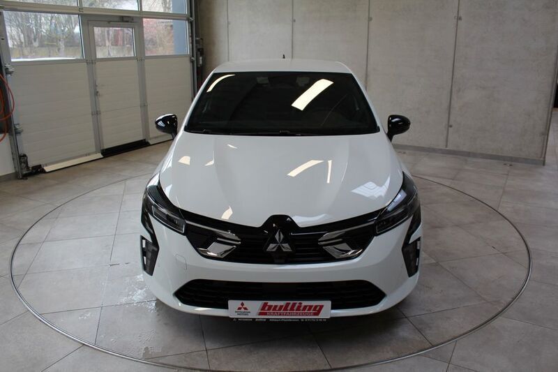 Ny Mitsubishi Colt Select 91 HK (66 kW) 2025 Vit Sedan