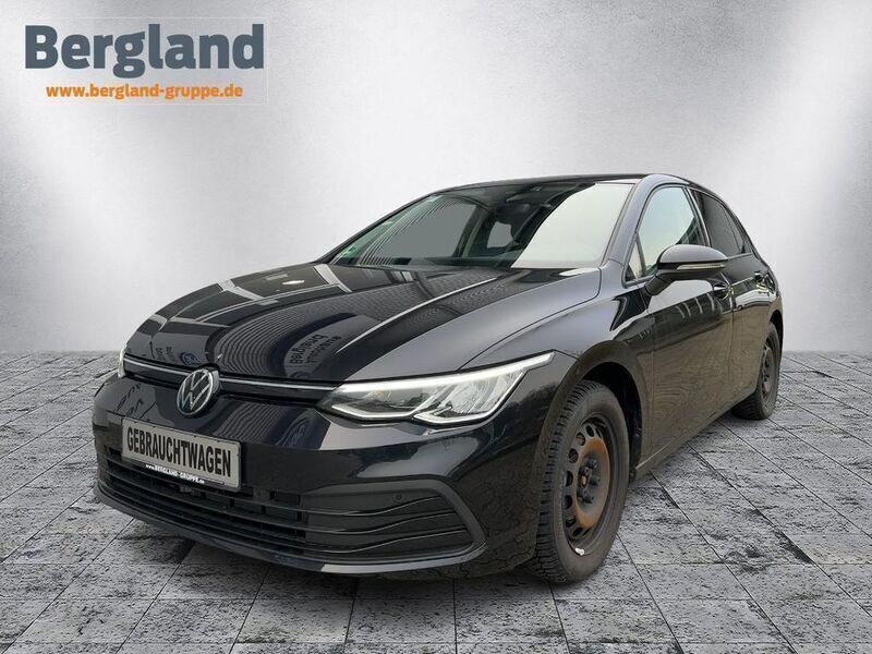 Deep black perleffekt schwarz Gebraucht 2022 VW Golf VIII Life Limousine | 21.990 € (Fairer Preis) - Bild 1/4