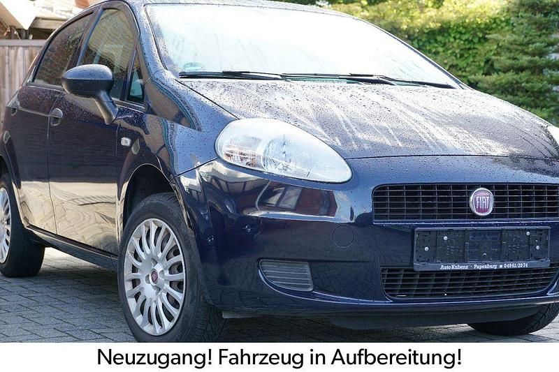 Blau Gebraucht 2011 Fiat Grande Punto Kleinwagen | 2.990 € (Fairer Preis) - Bild 1/2