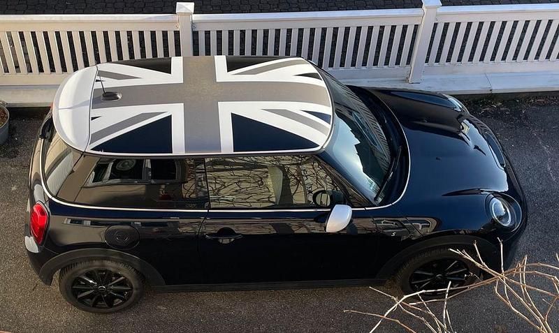 Gebraucht Mini Cooper SE 135 kW (184 PS) 2021 Schwarz Kleinwagen