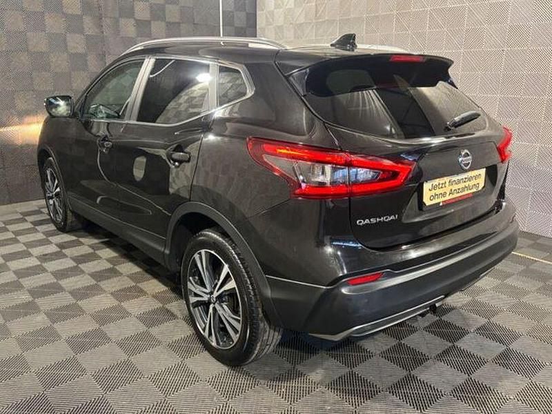 Gebraucht Nissan Qashqai 360º 159 PS (116 kW) 2019 Schwarz SUV