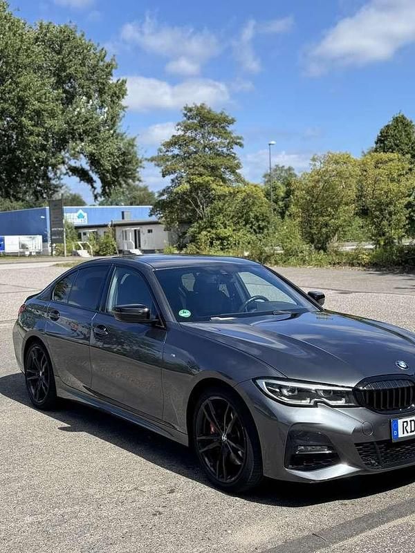 Gebraucht 2020 BMW 320 M Sport Limousine | 31.500 € (Fairer Preis) - Bild 1/4
