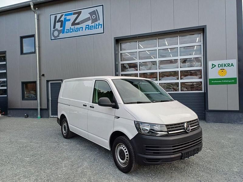 Weiß Gebraucht 2016 VW Transporter Van | 10.500 € (Guter Preis) - Bild 1/4
