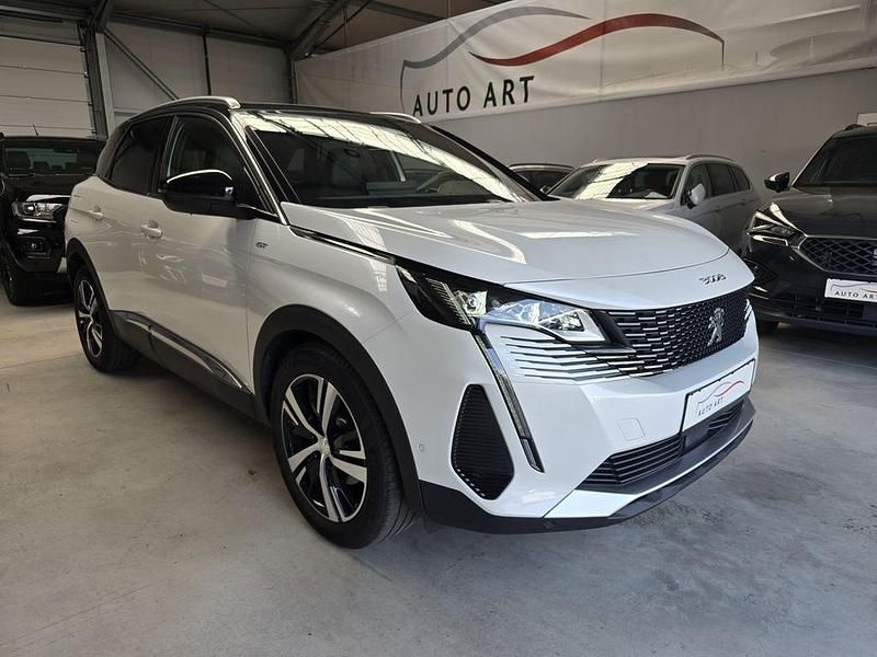 Lack weiss perlglãnzend/metal Gebraucht 2021 Peugeot 3008 GT SUV | 21.500 € (Fairer Preis) - Bild 1/4