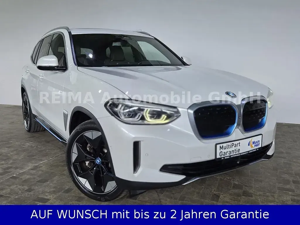 Gebraucht BMW iX3 Sport Line 210 kW (286 PS) 2021 Weiss SUV